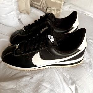 Nike Cortez Women’s Sneakers  Size 9